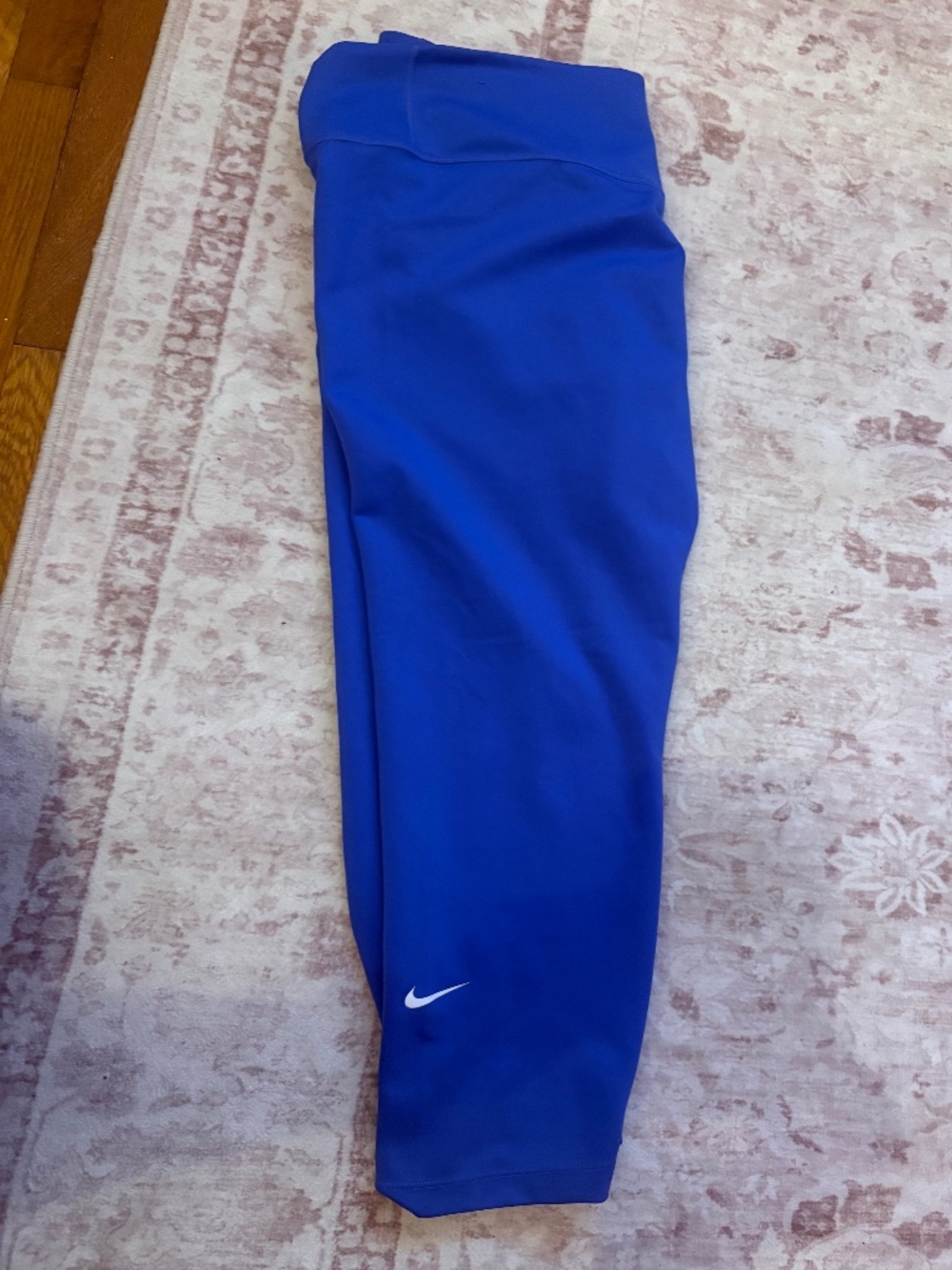 Women’s Nike cropped leggings